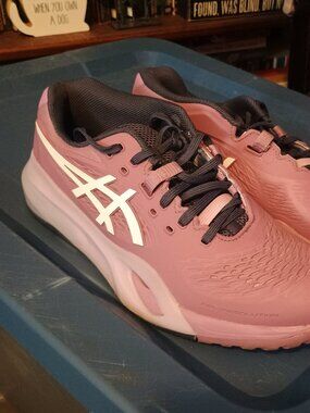 Asics Gel-Resolution X Tennis Shpes size 10